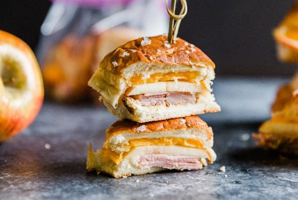 JAZZ™ Apple Ham and Cheese Pockets - JAZZ Apple UK