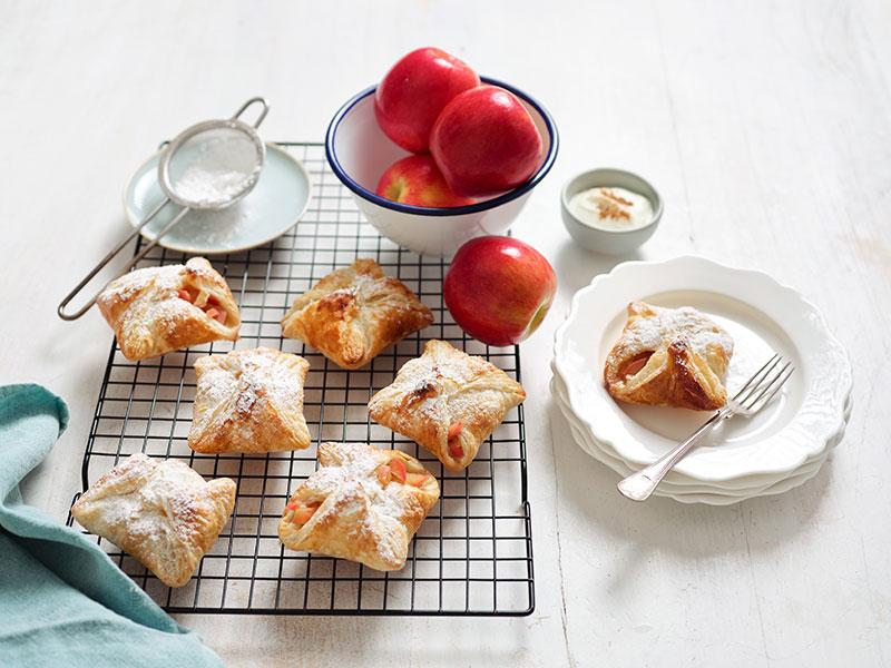MINI DANISH WITH JAZZ™ - JAZZ Apple US